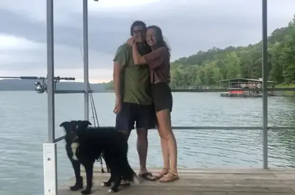 Lost Dog: Buffy - Black & White, Fluffy Tail